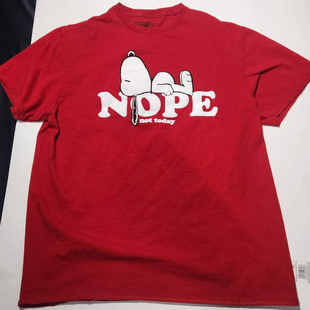 Peanuts Red Short Sleeve Tee with Snoopy Graphic